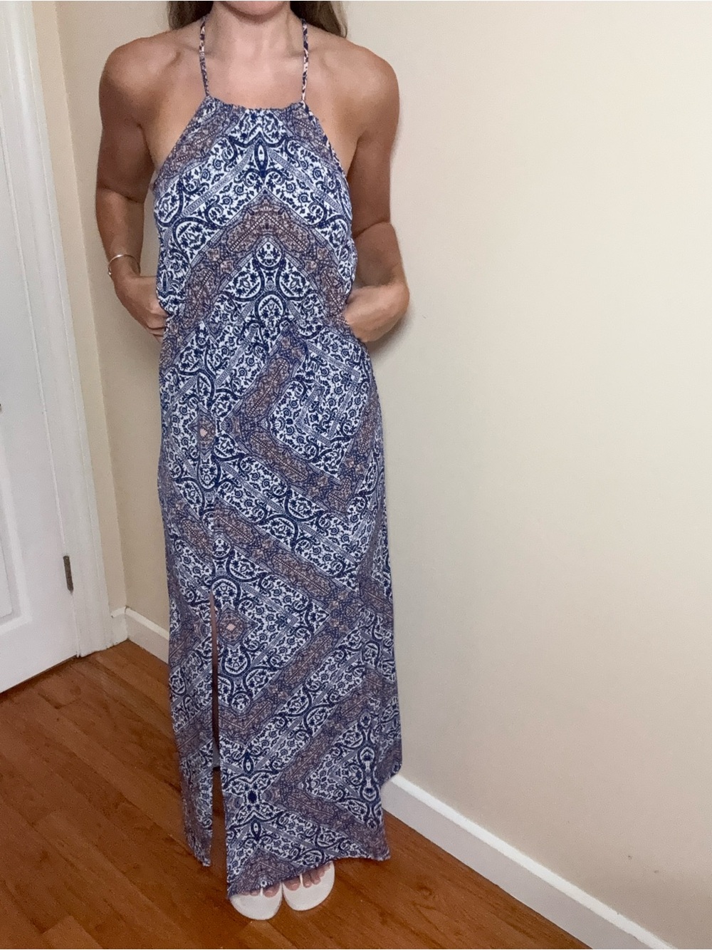 Charlotte Russe Blue and White Maxi Dress small